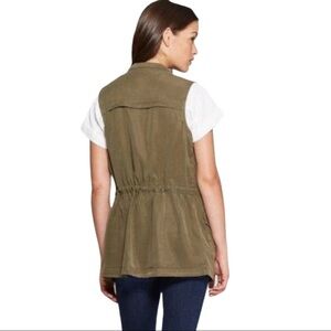 Universal Thread Army Green Utility Anorak Vest